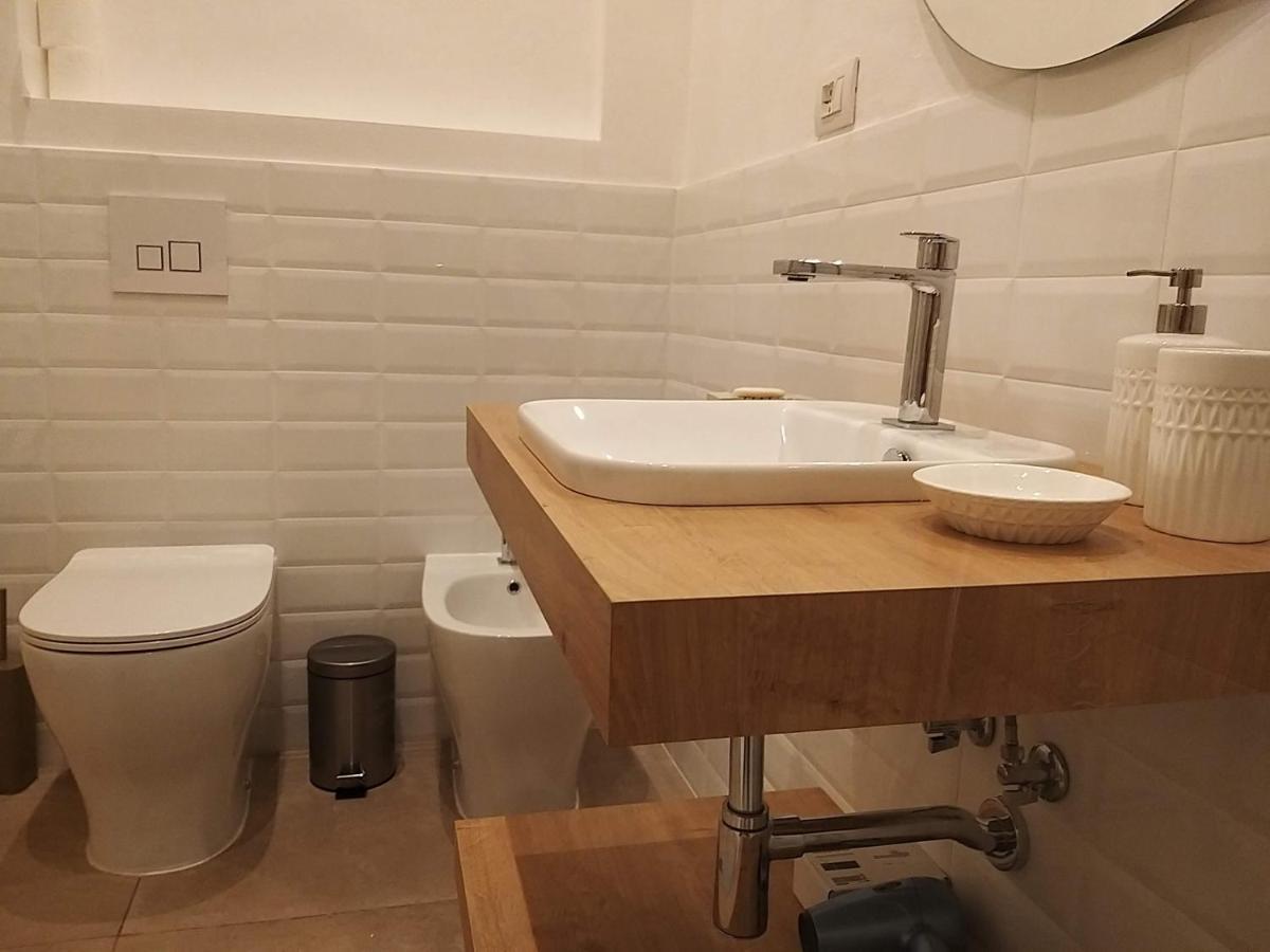 Il Nome Della Rosa Apartman Bologna Kültér fotó